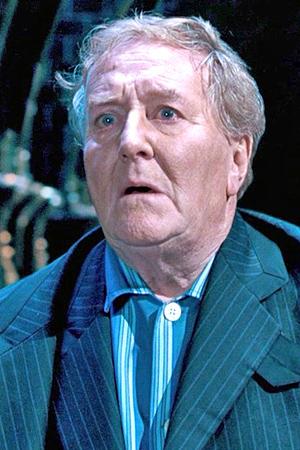 Profile picture of Robert Hardy