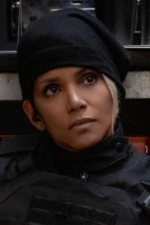 Profile picture of Halle Berry