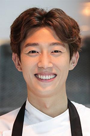 Profile picture of Kang Ki-young